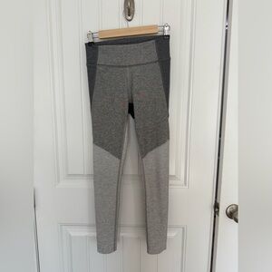 Outdoor Voices 7/8 Tri-Tone Warmup Legging